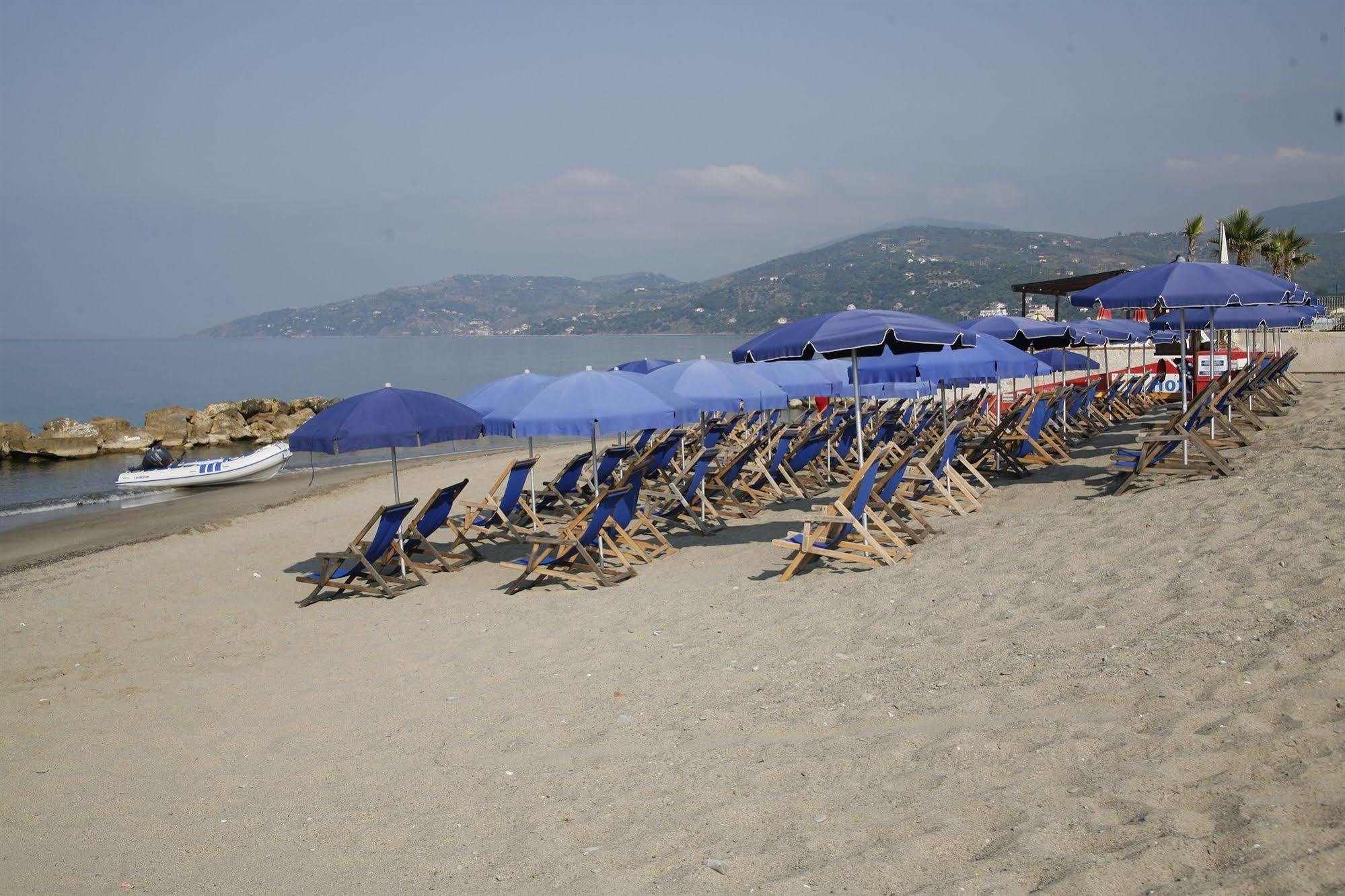 Hotel Leucosya Marina Di Casal Velino Eksteriør bilde